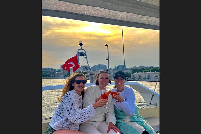 Sunset Bosphorus Yacht Tour in Istanbul - Key points to know before boarding