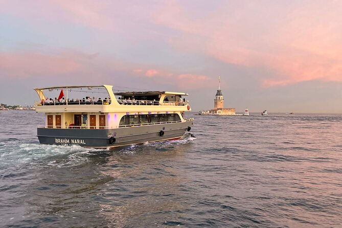 Sunset Cruise with Stop along Asia: Discover Istanbul's Bosphorus - Why the Bosphorus is Istanbul’s finest sightseeing route