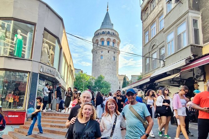 Taksim to Galata Walking Tour: Secret Passages & Local Hangouts - Pera Museum and the Quincentennial Foundation Museum