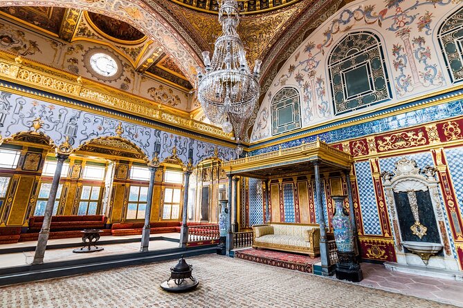 Topkapi Palace and Harem Guided tour with Skip-the-Line Tickets - Why Topkapi Palace deserves three hours