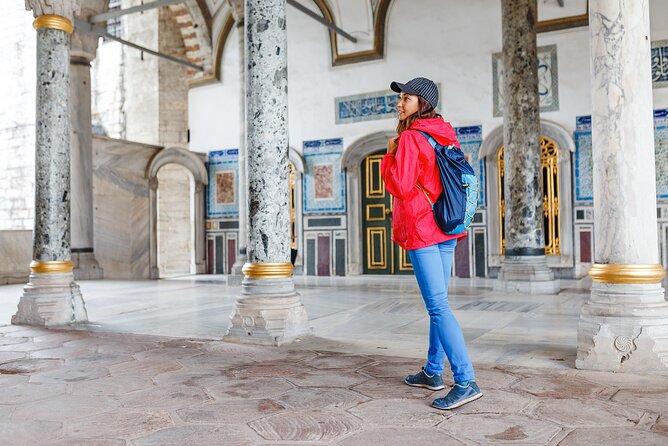 Topkapi Palace and Harem Guided tour with Skip-the-Line Tickets - Meeting at the Sultan Ahmed III Fountain