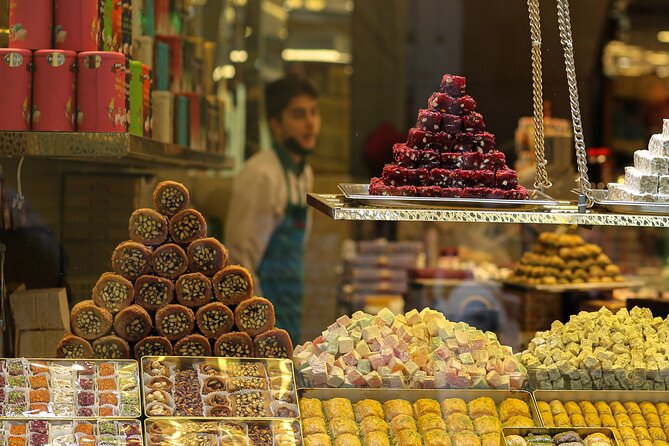 Traditional Tastes on a Private Istanbul Food and Culture Tour - What the guide adds to the experience