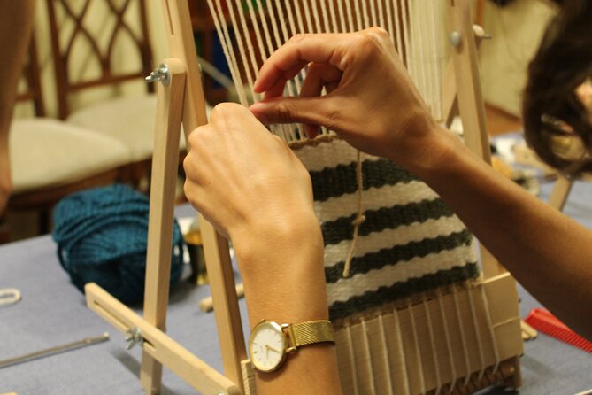 Turkish Carpet Rug Weaving Workshop (Halı Kilim Dokuma Atölyesi) - A good family activity, with one age caveat