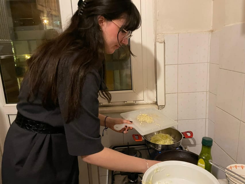 Turkish Tapas - Meze Cooking for Beginners in Istanbul - Chopping, Tasting, and Learning at Ezgi’s Table