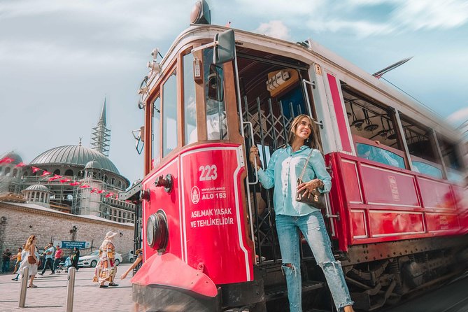 Unforgettable Moments in Istanbul: Photo Shoot for Couples - Who will get the most from this photo shoot?