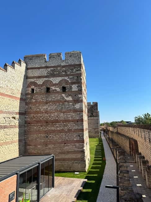 Walls of Contantinople and Blachernea Palace Tour - Key points to know before booking