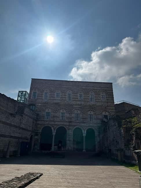 Walls of Contantinople and Blachernea Palace Tour - Should you book the Walls of Constantinople tour?