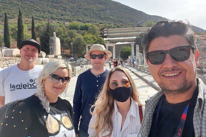 Western Turkey Explorer - 6 Days - Day 6: Pamukkale’s white terraces and Hierapolis