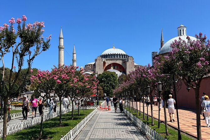 WONDERS of ISTANBUL: PRIVATE Full-Day Guided City Tour - The Hippodrome and the monuments left in the square
